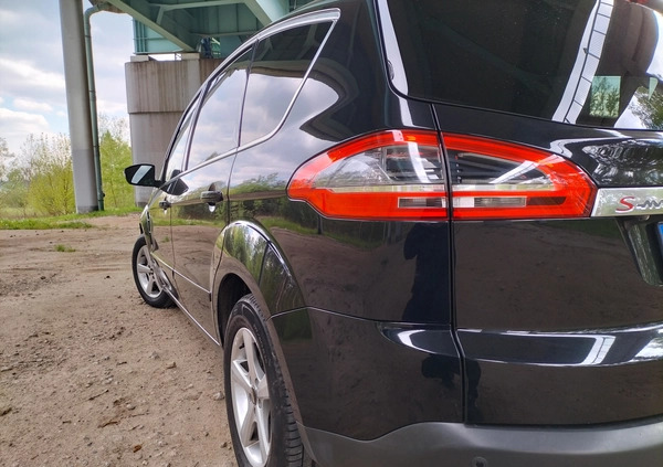 Ford S-Max cena 44000 przebieg: 246100, rok produkcji 2014 z Płock małe 631